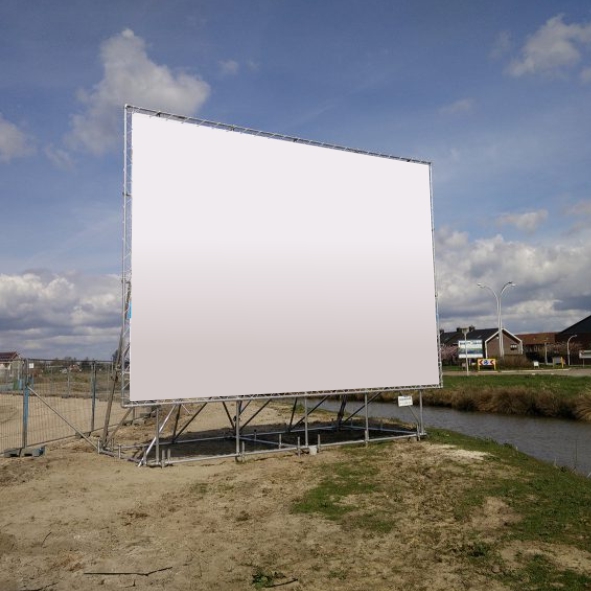 Vrijstaand frame 800x500cm 90cm boven het maaiveld